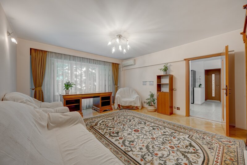 Piata Muncii, Calea Calarasilor, Matei Basarab